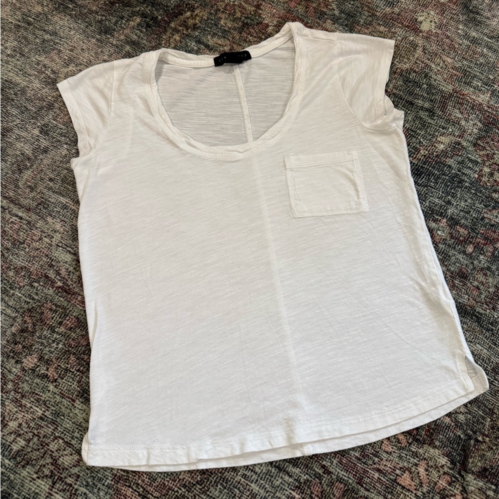 Sanctuary Boxy Scoop Neck Pocket Tee in White Size XXS